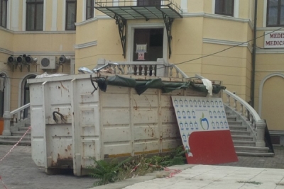 PMP MEHEDINȚI A AJUNS LA... GUNOI