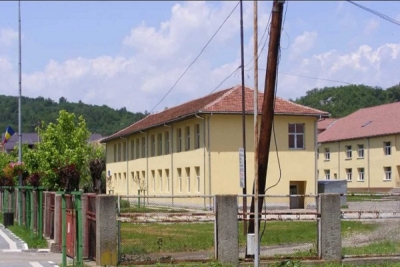 CAMPUS ŞCOLAR DE CINCI MILIOANE DE EURO, LA BAIA DE ARAMĂ
