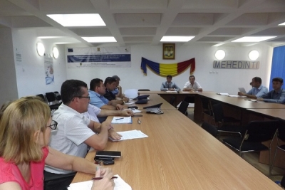 ŞCOLILE DIN MEHEDINŢI NESIGURE, AUTORITĂŢILE OPTIMISTE