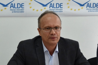 DEPUTATUL VIOREL PALAȘCĂ CERE GUVERNULUI FONDURI PENTRU ÎNCĂLZIREA SEVERINULUI