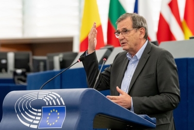 MARIAN JEAN MARINESCU: „Cum a învățat Covid-19 Uniunea să lupte împotriva cancerului”