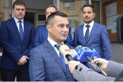 CONSTANTIN TRUȘCĂ: „CANDIDEZ PENTRU MEHEDINȚI! CANDIDEZ PENTRU MEHEDINȚENI!”