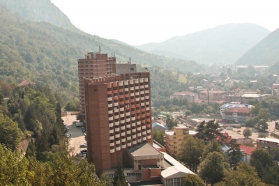 REVELIONUL, LA MARE CĂUTARE, LA HERCULANE