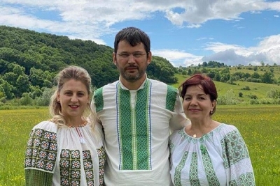 RAMONA CUPĂ: „Păstrarea identității unui neam înseamnă supraviețuirea lui în istorie”.