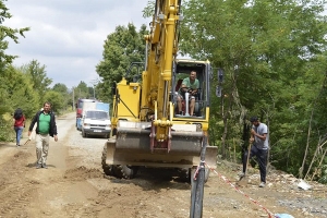 SE LUCREAZĂ LA TRONSONUL BUNOAICA - CIREȘU