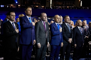 Klaus Iohannis și PNL, în elita europeană