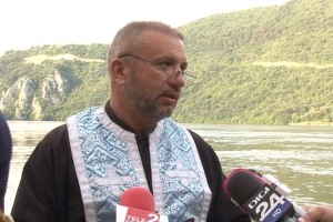 CTITORUL MRACONIEI, JIGNIT DE EPISCOPIE