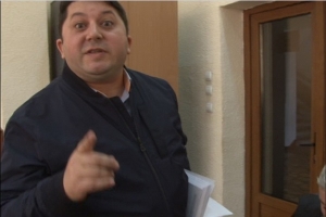 MARIUS STOICA: &bdquo;POLIȚIȘTII LOCALI, &Icirc;I PUN SĂ MĂTURE PE STRADĂ!&rdquo;
