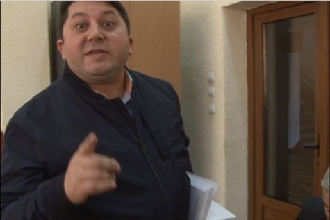 MARIUS STOICA: „POLIȚIȘTII LOCALI, ÎI PUN SĂ MĂTURE PE STRADĂ!”