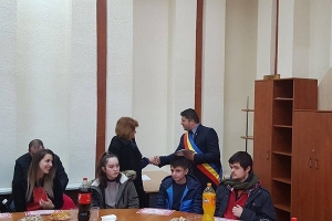 Articolul conține și un mesaj video, transmis de Doinița Mariana Chircu