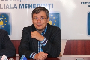 VIRGIL POPESCU: &bdquo;DOMNULE PRIM-MINISTRU, NU UITAȚI DE STOCUL DE APĂ GREA!&rdquo;
