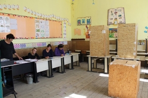 LINIȘTE ȘI PACE, &Icirc;N SECȚIILE DIN MEDIUL RURAL