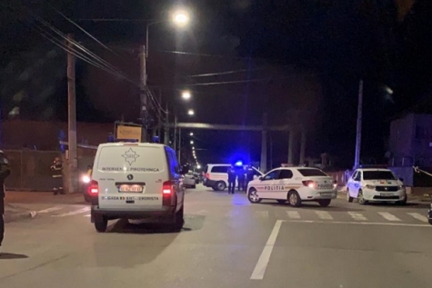 ALERTĂ CU BOMBĂ PENTRU O GEANTĂ SUSPECTĂ, PLINĂ CU IPSOS