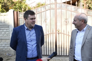 STRĂZI ASFALTATE &Icirc;N ORAȘUL STREHAIA, PRIN PNDL